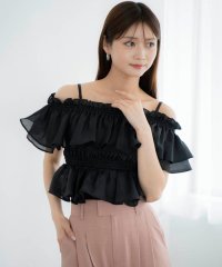 AND COUTURE/エアリーティアードオフショルブラウス/508221934