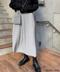 SEU/エスイーユー SEU 細プリーツロングスカート Aラインスカート 着痩せ 軽やか/508227800