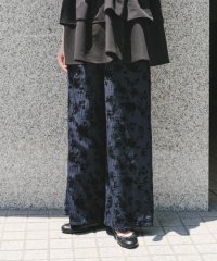 ITEMS URBAN RESEARCH/フロッキープリントイージーパンツ/508228326