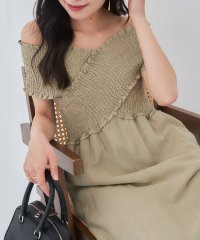 MAGASIN DE MODE Chou Chou/マガジンデモードシュシュ MAGASIN DE MODE Chou Chou 楊柳 シャーリングクロスワンピース DTK/508237393