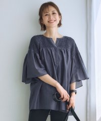 JIYU-KU /【洗える】シルクコットンローンスモッキング刺繍 ブラウス/508239654
