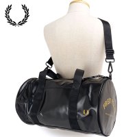FRED PERRY/フレッドペリー FRED PERRY TONAL CLASSIC BARREL BAG BLACK/GOLD [L7260－774]/508242179