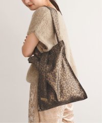 SLOBE IENA/《追加2予約》ITTI/イッチ SLOBE別注 TOTE M LEO/508246668