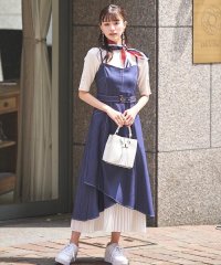 SWINGLE/デニム配色ステッチプリーツドッキングワンピース/508256960