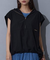 NICOLE white/アノラック風スリーブレスプルオーバー/508221830