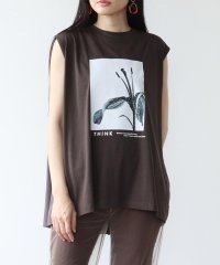 Three Four Time /スリーフォータイム Three Four Time ノースリーブモノクロフォトプリントTシャツ/508268263