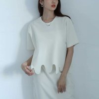 Sawa a la mode/サワアラモード Sawa a la mode ラフにキマるスカラップデザイントップス/508268423