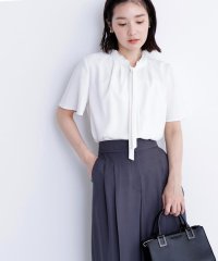 NATURAL BEAUTY BASIC/フリルネックナローボウタイブラウス/508241228