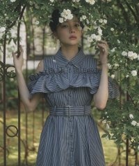 AND COUTURE/オープンショルダーストライプワンピース/508266493