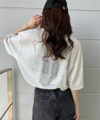 me Jane/ミージェーン me Jane きらきらラインストーン×刺繍Tシャツ/508272372