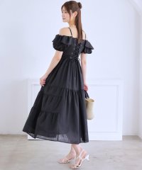 AND COUTURE/バックレースアップオフショルティアードワンピース/508272949