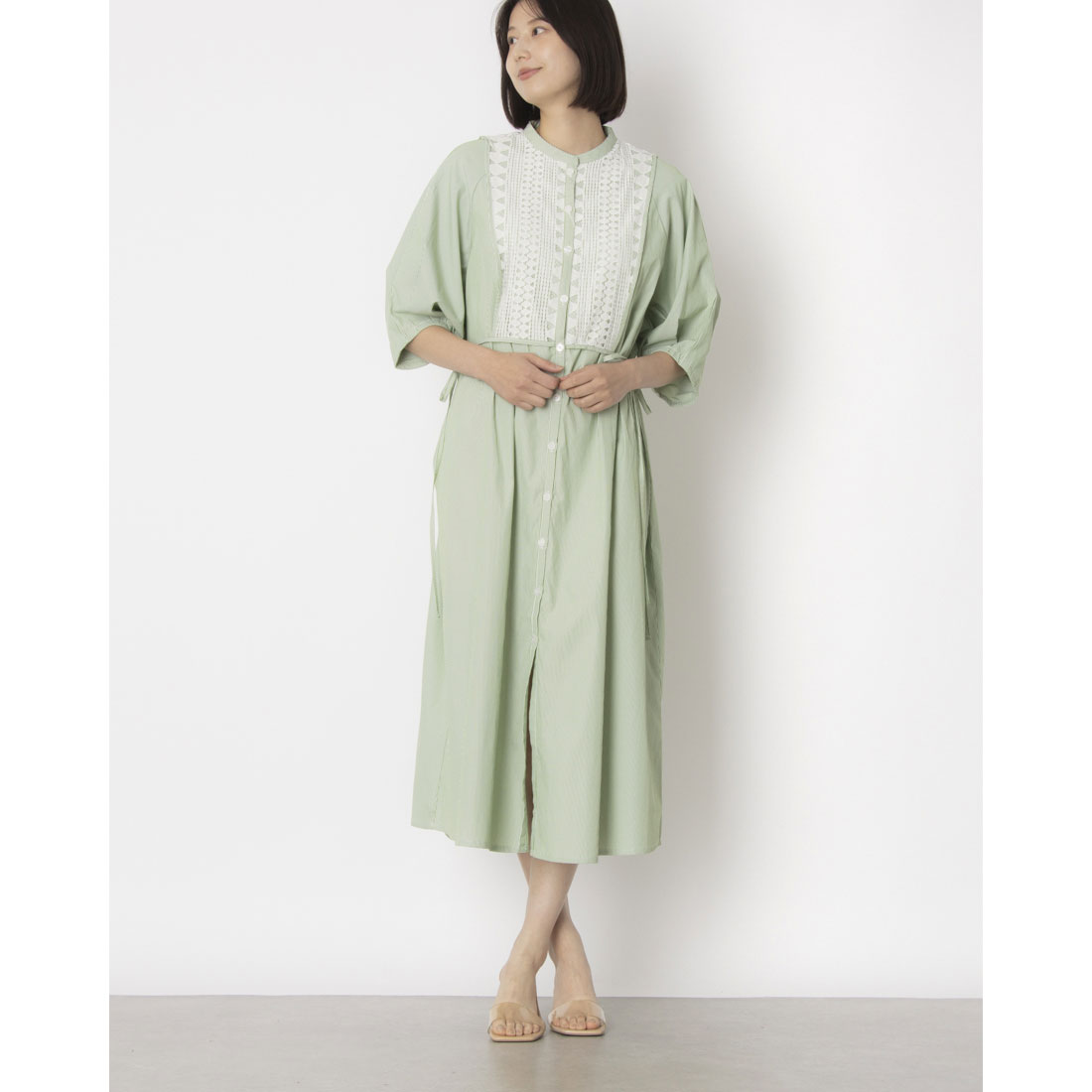 緑【Phase Eight】Becky タイフロント ミディ シャツ ワンピース 緑【Phase Eight】Becky タイフロント ミディ シャツ ワンピース