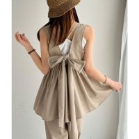 クラシカルエルフ Classical Elf 【AYAさんコラボ】洗練された背中で魅せる大人のこなれ感。リネン混バックリボンペプラムセットアップ