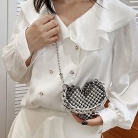 REAL STYLE/リアルスタイル REAL STYLE ショルダーバッグ ハンドバッグ レディース 軽い ミニ ポーチ シルバー ハート型 メタリック 小さめ 肩掛け 斜めがけ /508278238