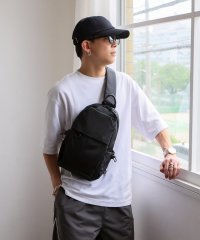 VitaFelice/ヴィータフェリーチェ VitaFelice 撥水ナイロンボディバッグ/508279735