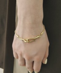 GOLDY/ゴールディ GOLDY ステンレスツイストチェーンブレスレット 4250251/508280047
