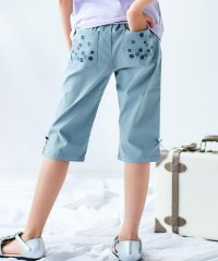 BeBe/フラワー刺しゅうポケットストレッチウェザーカプリパンツ(90~160cm)/508261955
