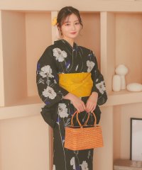 Retica/レティカ Retica 浴衣レディース ホワイトポピー 黒地 大人レトロ 3点セット (ゆかた・平帯・下駄)/508281403