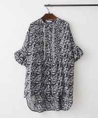 NICE CLAUP/OLIVE des OLIVE OUTLET/【インド綿100%】ピンタックチュニックブラウス/508291659