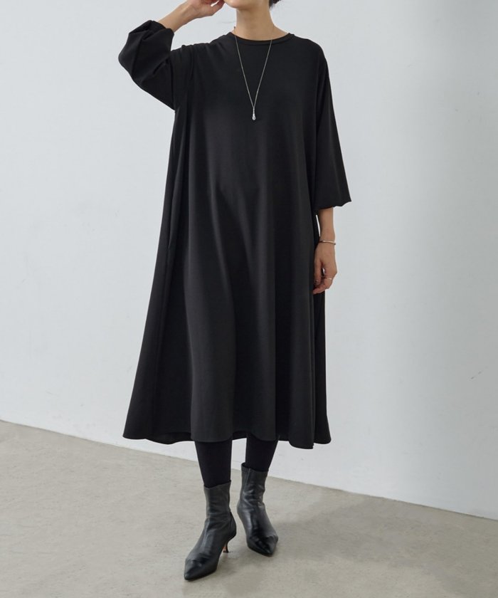 BEARDSLEY ビアズリー 裏毛 ハイネック ネック ワンピース ブラック BEARDSLEY ビアズリー 裏毛 ハイネック ネック ワンピース ブラック