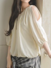 RETRO GIRL/レトロガール RETRO GIRL 肩スリットオフショルブラウス/508294836