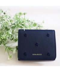 NINA RICCI/ニナ リッチ NINA RICCI 二つ折りコンパクト財布【タマラパース】/508294957