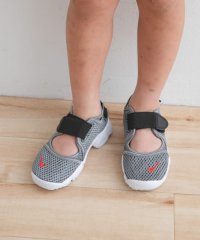 URBAN RESEARCH DOORS（Kids）/NIKE　ナイキリフト 2GSPS(KIDS)/508317738