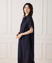 INED/イネド INED 《大きいサイズ》麻見えスタンドカラーワンピース/508319369