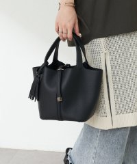 NICE CLAUP/OLIVE des OLIVE OUTLET/きれいめデザイン、タッセル付ハンドバッグ/508319654