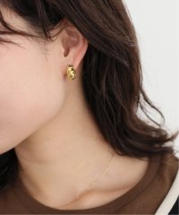 SLOBE IENA/SHASHI/シャシ ウェーブフープピアス SH－E533/508320006