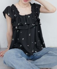 NICE CLAUP/OLIVE des OLIVE OUTLET/【natural couture】フラワー刺繍フリルショルダーキャミ/508320732