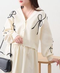 NICE CLAUP/OLIVE des OLIVE OUTLET/【RMAF】ライン刺繍ニットカーディガン/508320736