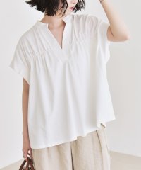 quaranciel/《予約》quaranciel:〈手洗い可能〉ギャザー スキッパー バンドカラー プルオーバー/508320762