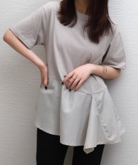 libelle more/リベル モア libelle more 異素材MIX裾ペプラムプルオーバー/508322250
