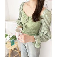 Dewlily/デューリリー Dewlily シャーリングパフスリーブトップス 韓国 ファッション レディース 春夏 着回し 上品 ガーリー フリル ベージュ 体型カバー 通勤/508324344