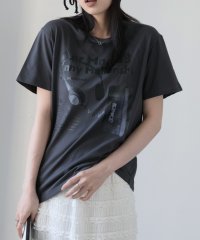 Girly Doll/ガーリードール Girly Doll ロゴプリントTシャツ/508325269