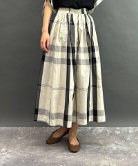NICOLE white/チェックスカート/508284456