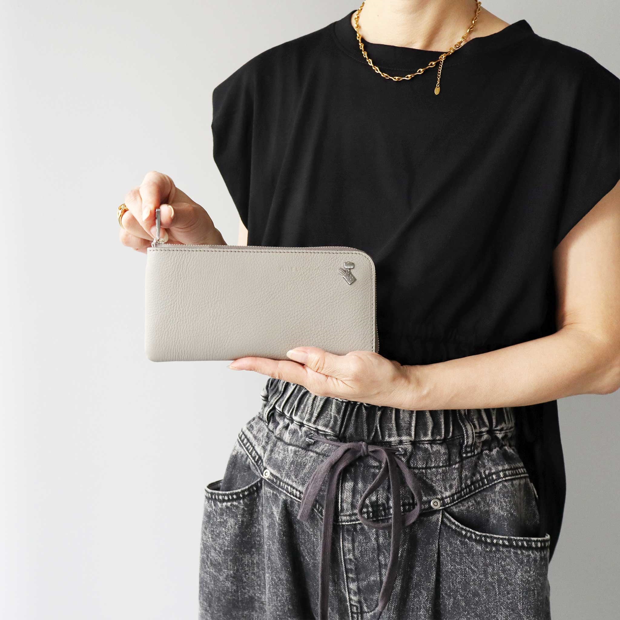 セール 30%OFF】ペレボルサ PELLE BORSA 長財布(508328267