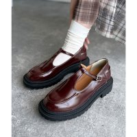 Classical Elf/クラシカルエルフ Classical Elf クラシック×モード、歩くたびに視線を奪う大人の足元。Tストラップローファー/508329308