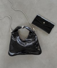 MAGASIN DE MODE Onjna/マガジンデモードオンジェナ MAGASIN DE MODE Onjna PUレザーVカットトートバッグ KNF127/508330655