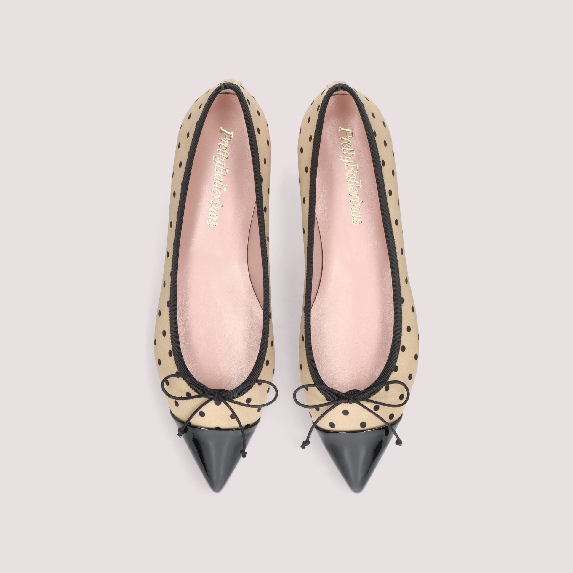 Pretty Ballerinas ELLA”ポインテッドトゥバレエシューズ38 ELLA mesh（エラ メッシュ）ポインテッドシューズ （NEGRO