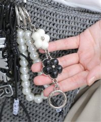 La Totalite/WUHAUS/ウーハウス フラワー BAGチャーム/508332913