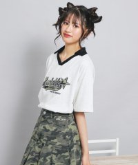 PINK-latte/【接触冷感】Vネック衿付きアップリケビッグTシャツ/508333219