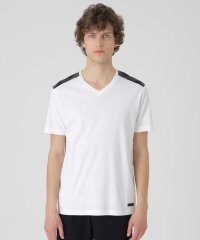 BLACK LABEL CRESTBRIDGE/【一部店舗限定】ショルダーチェックVネックTシャツ/508333347