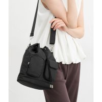 Honeys/ハニーズ Honeys アウトポケット巾着バッグ 巾着 バッグ 鞄 はっ水 オフィス きれいめ ハンドバッグ ショルダーバッグ 撥水加工 アウトポケット レディ/508333558