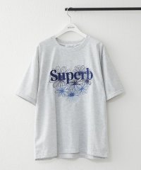 NICE CLAUP/OLIVE des OLIVE OUTLET/グラデ花刺しゅうBIGＴシャツ/508335270