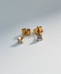MAISON BREEZE/メゾンブリーズ MAISON BREEZE ピアス ニッケルフリー 4mm 4本爪 キュービックジルコニア ポストピアス OSWY/508335926