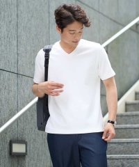 a.v.v (MEN)/【接触冷感/イージーケア/毛玉になりにくい】ライトアゼＶネックカットソー〈SMART SERIES〉/508338387