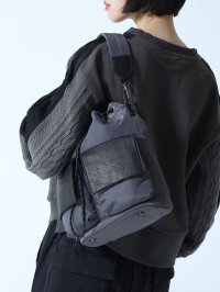 nouer/ヌエール nouer エコレザーポケット巾着バッグ/508338649