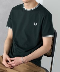 FRED PERRY/フレッドペリー FRED PERRY 【正規品】フレッドペリー FRED PERRY TWIN TIPPED T－SHIRT M1588 Tシャツ 半袖 カット/507920335